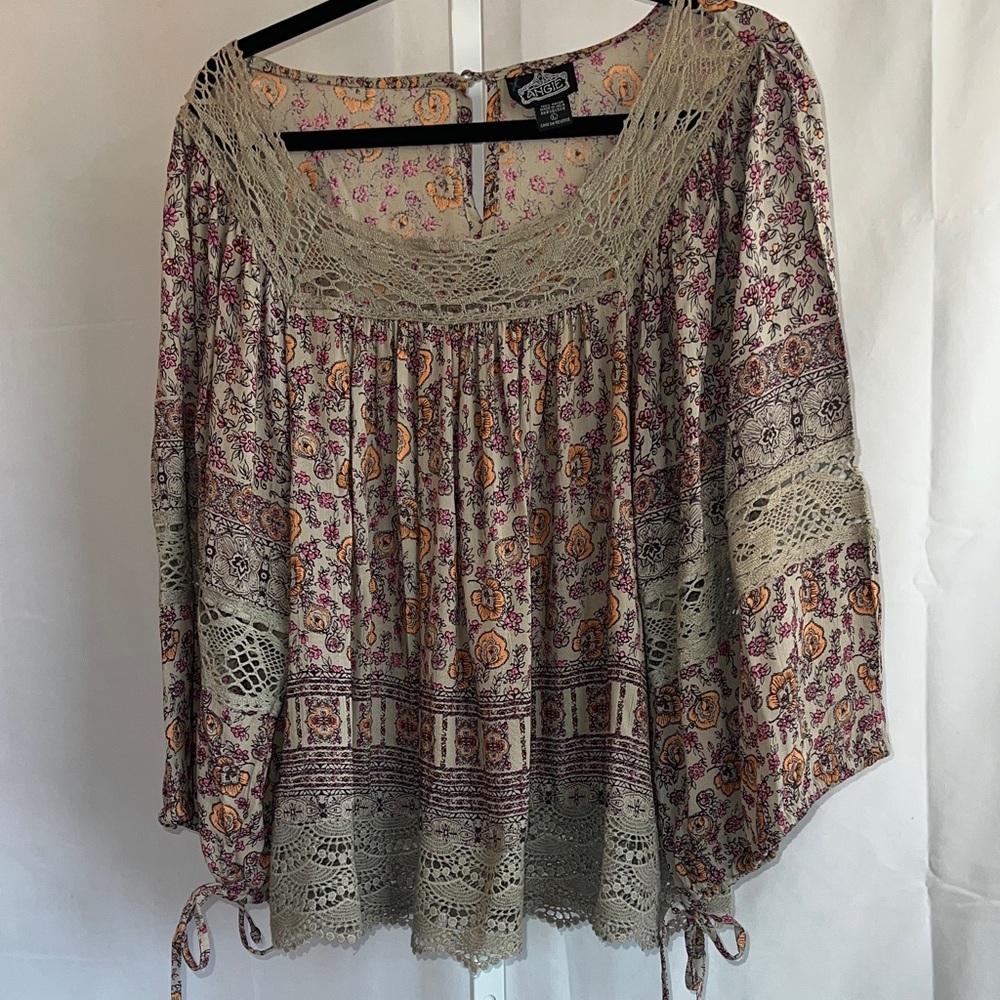 Angie Bohemian Floral Crochet Blouse - Pink and Cream - Picture 3 of 16